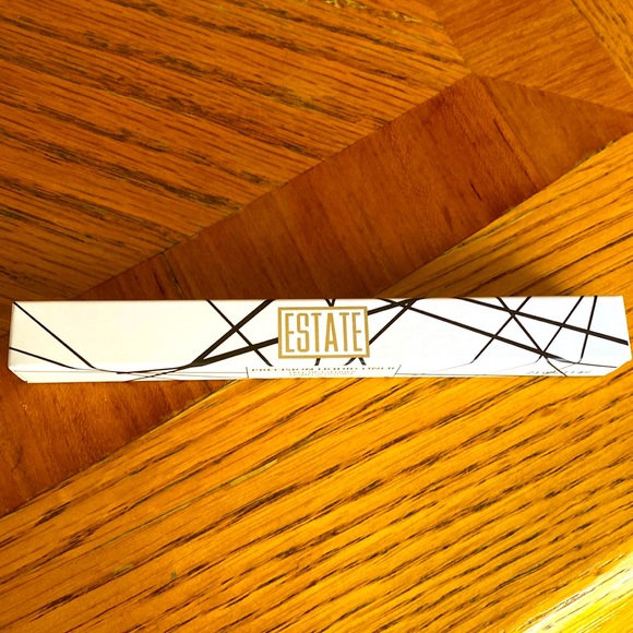 Estate Cosmetics Precision Felt Tip Liquid Liner - Picture 1 of 3